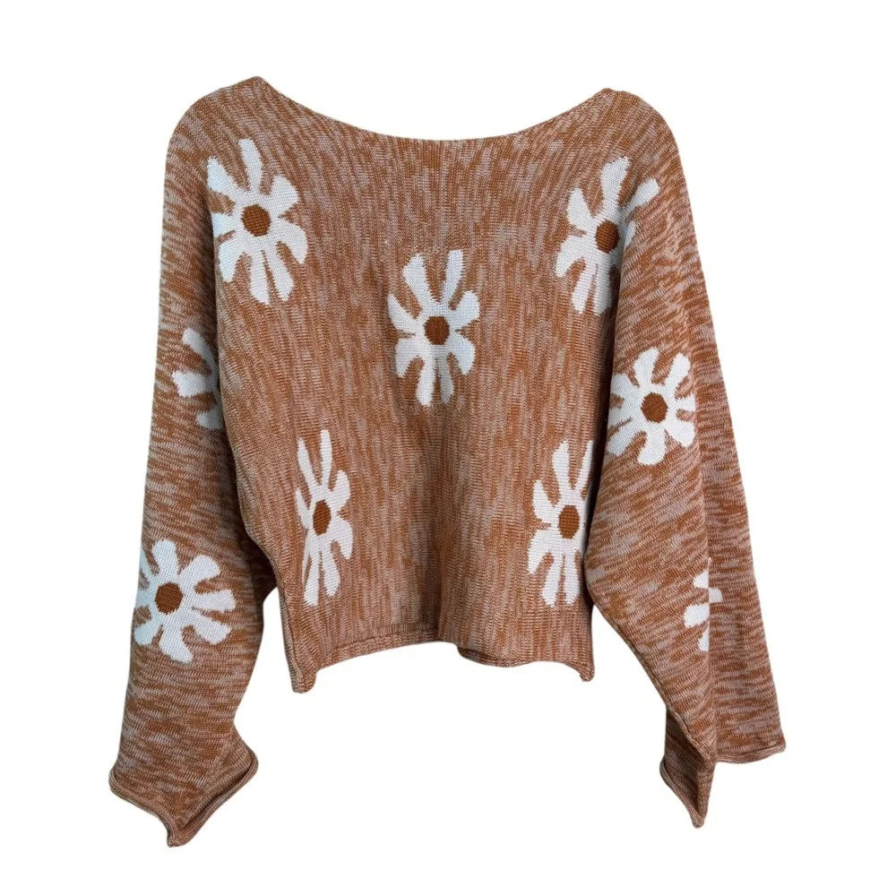 Daisy Floral Knit Crop Sweater Womens Large Orange White Batwing Sleeve Pullover